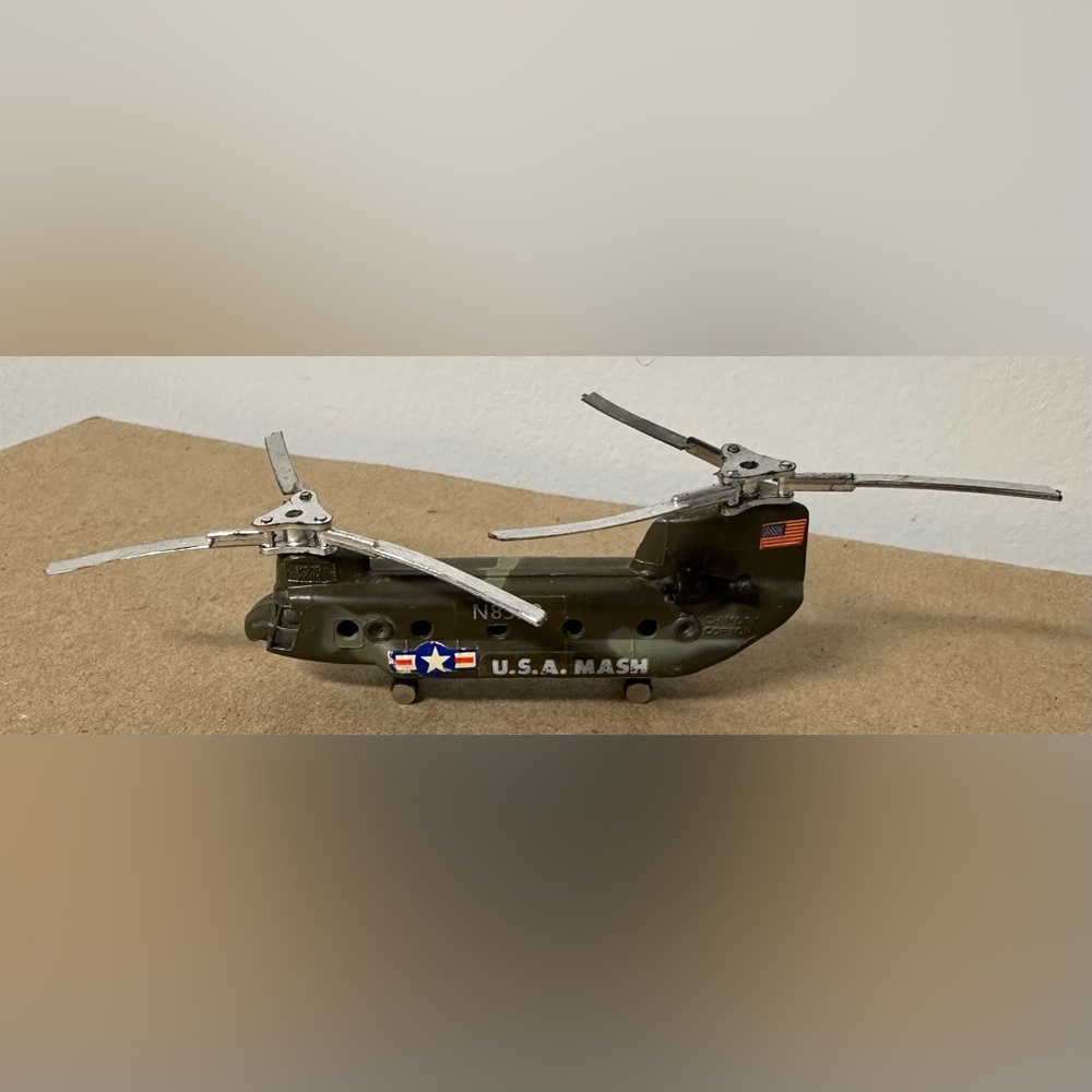 Vintage Zylmex “CHIMOOK COPTOR” Military CHIMOOK Helicopter